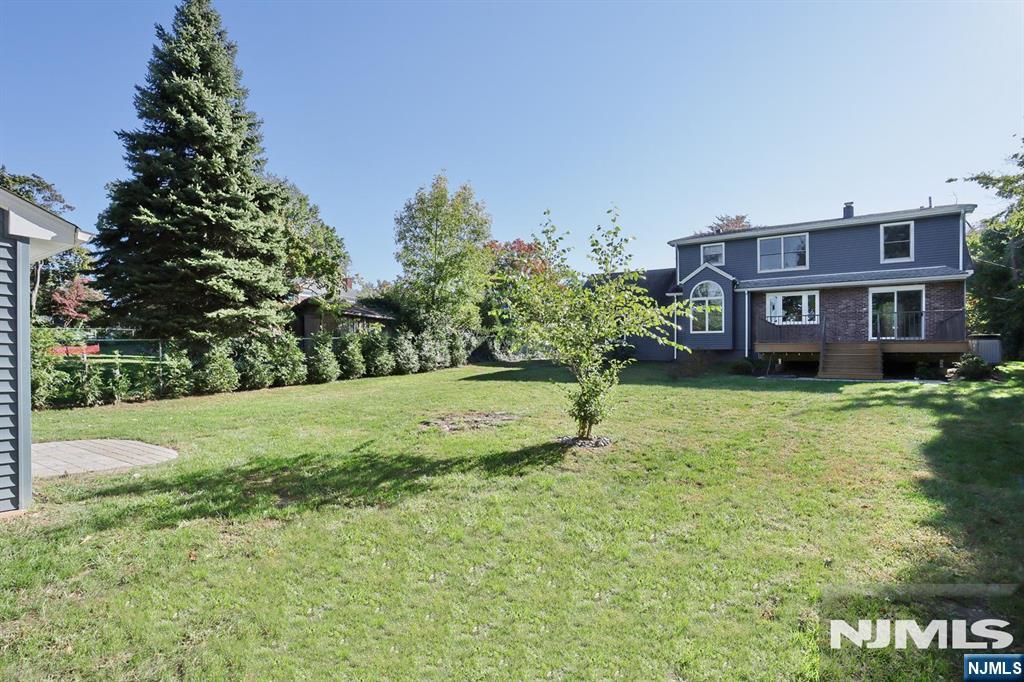 main property photo 46