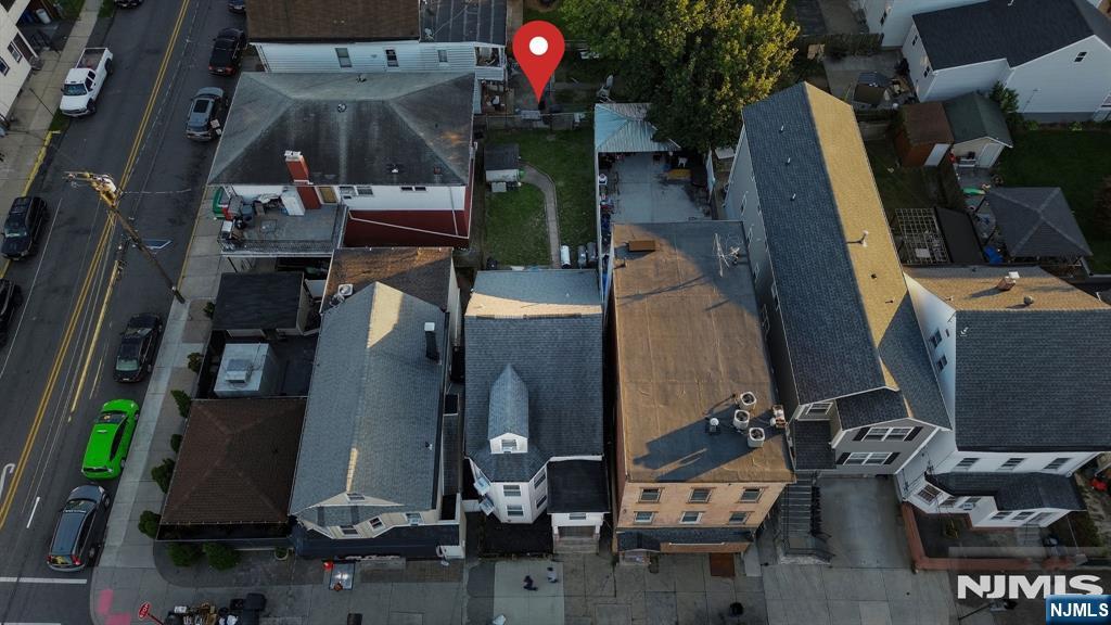 main property photo 32