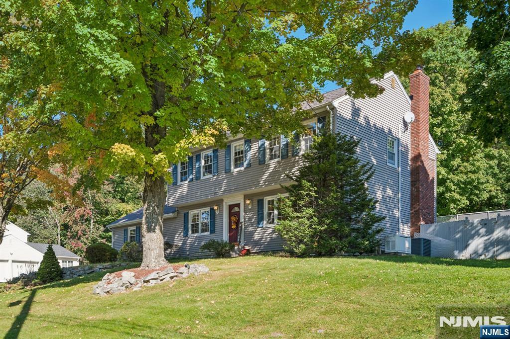 main property photo 45