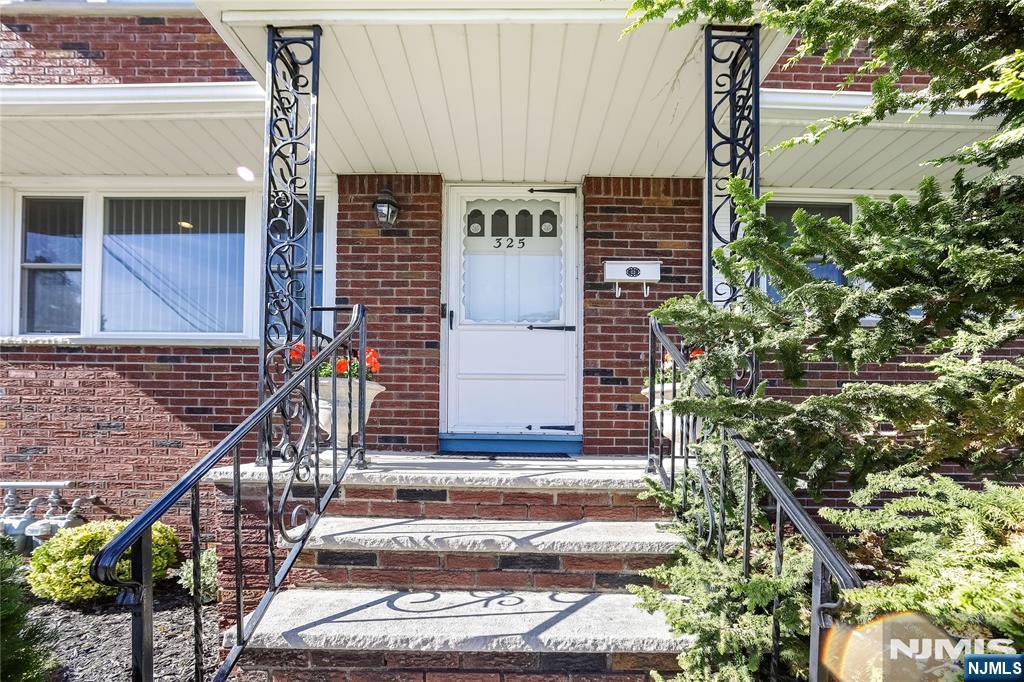 main property photo 35