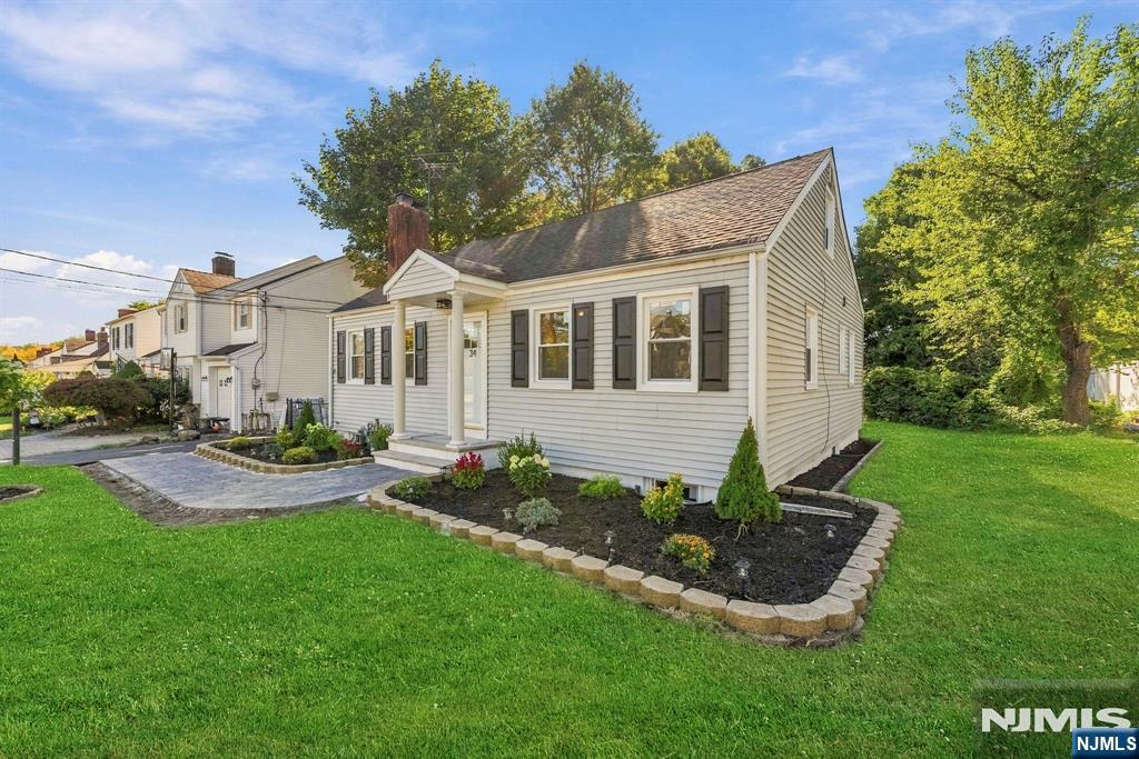 main property photo 3