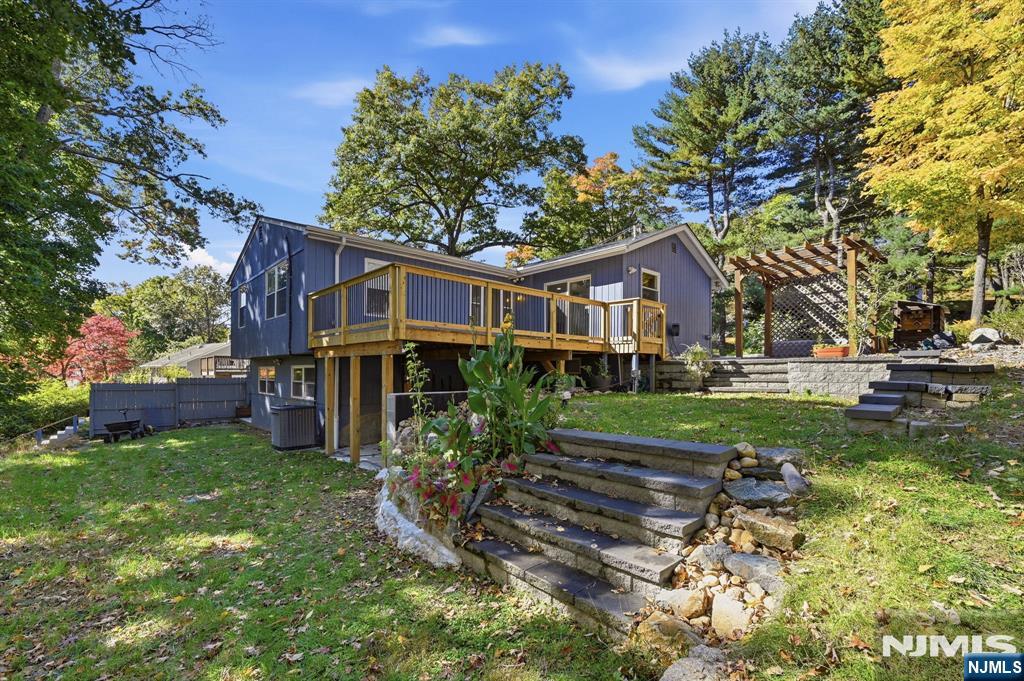 main property photo 39