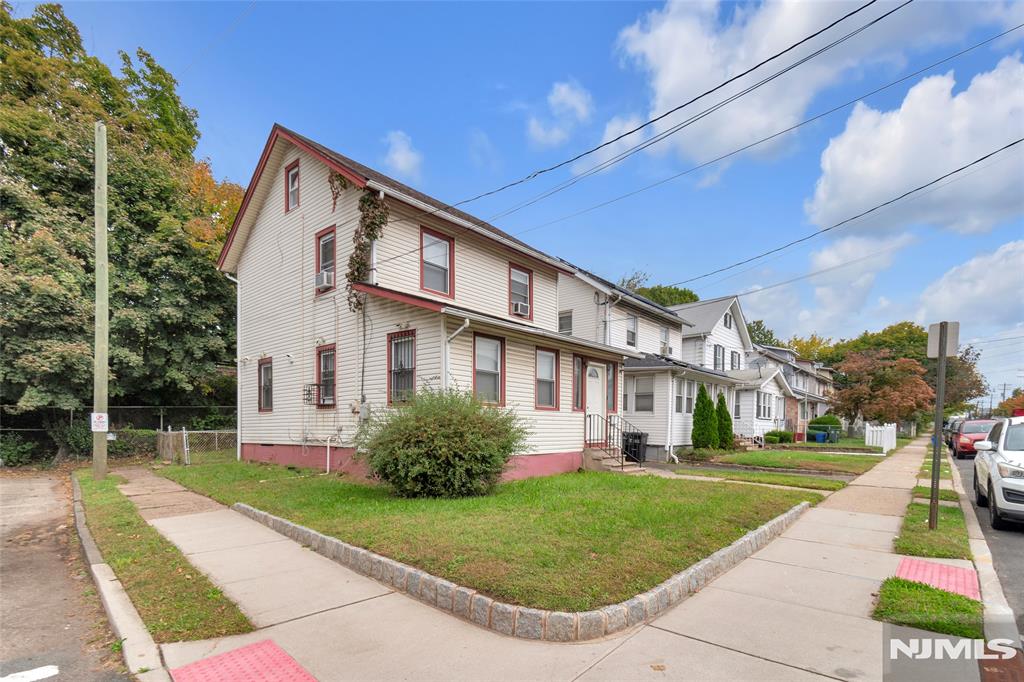main property photo 22