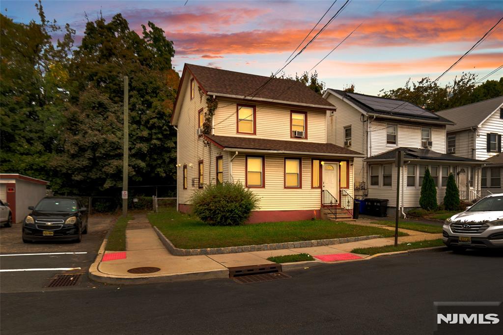 main property photo 24