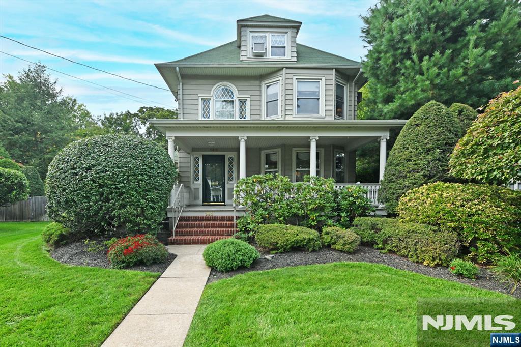 main property photo 0