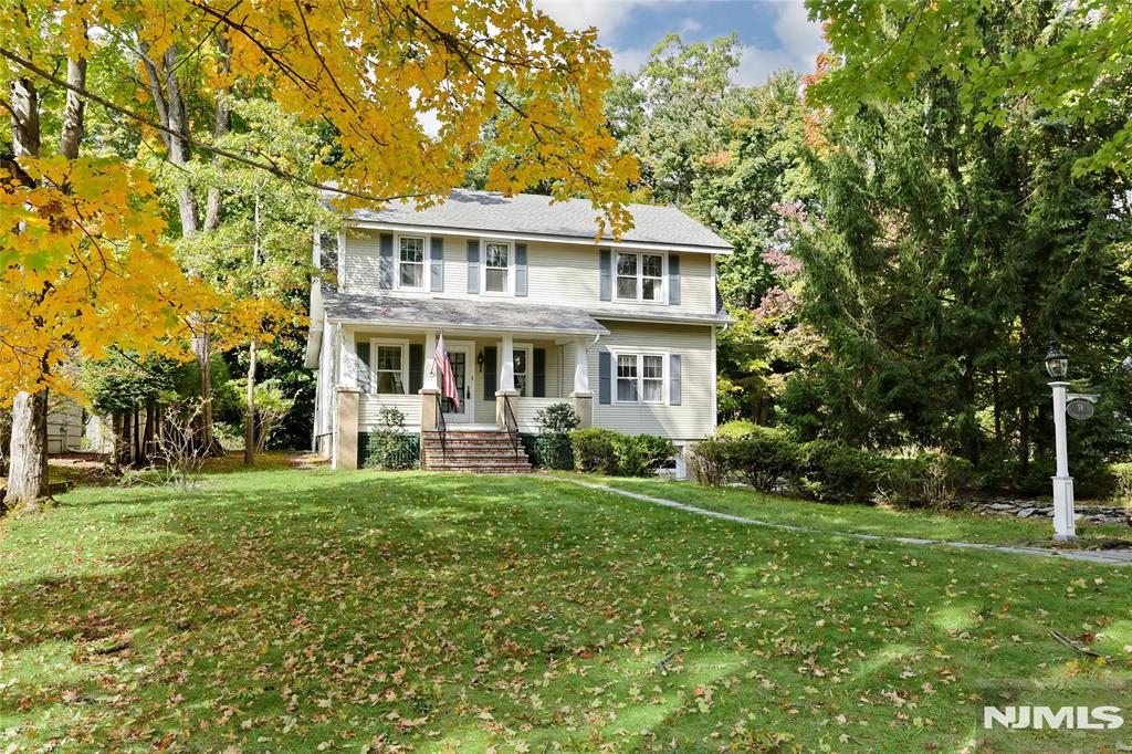 main property photo 40