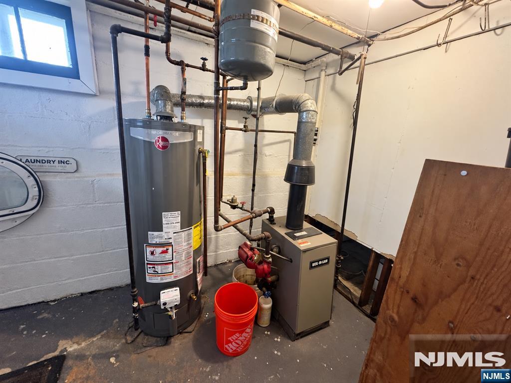 main property photo 16