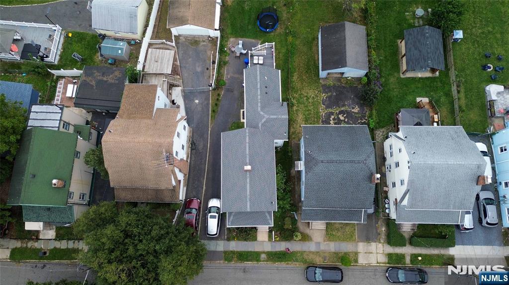 main property photo 43
