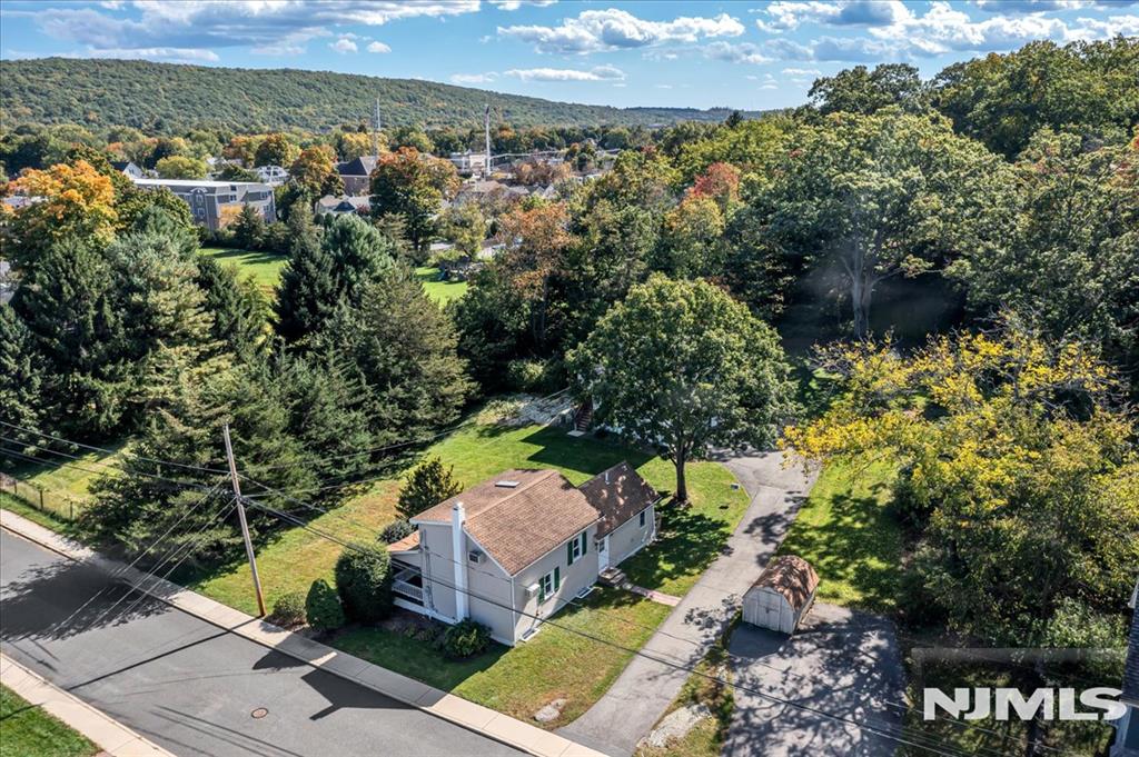 main property photo 38