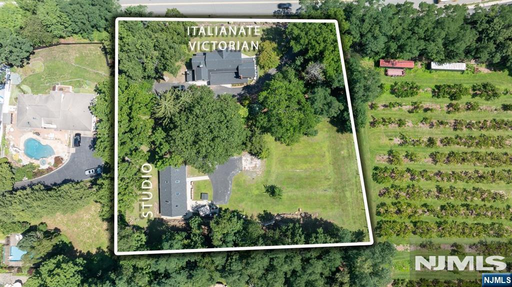 main property photo 43