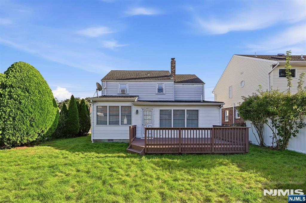 main property photo 34