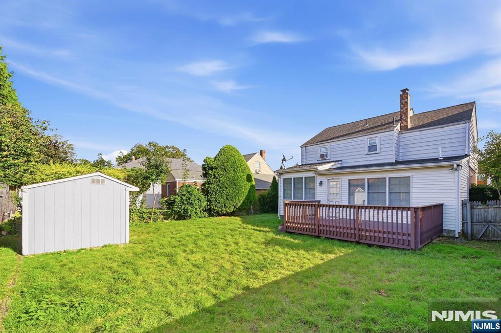 main property photo 35
