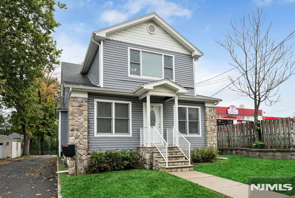 main property photo 1