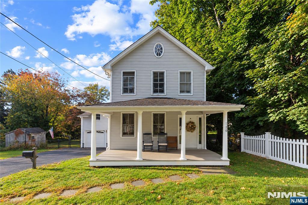 main property photo 1