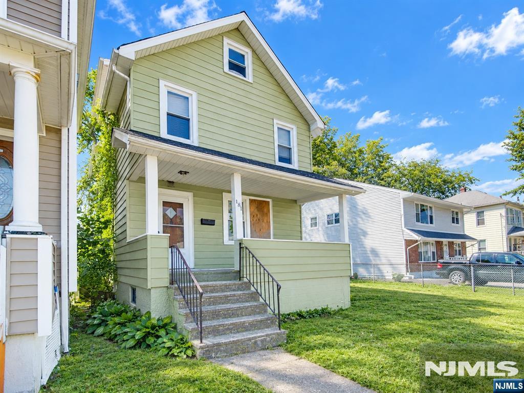 main property photo 1