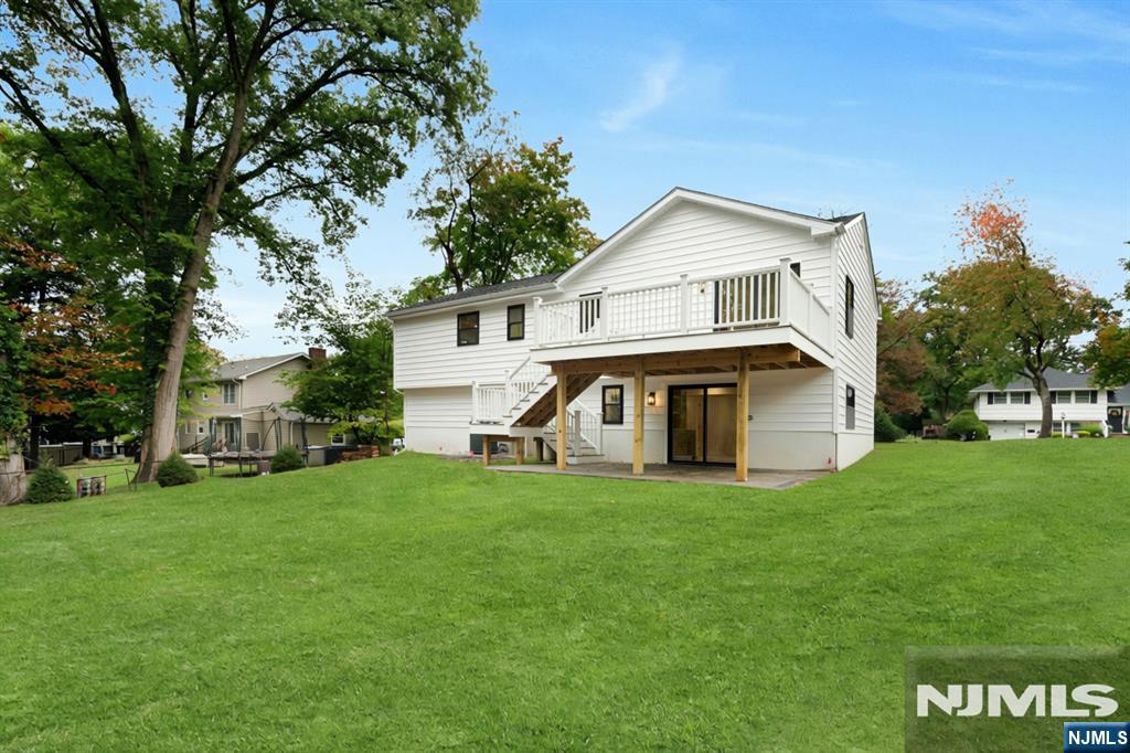 main property photo 43