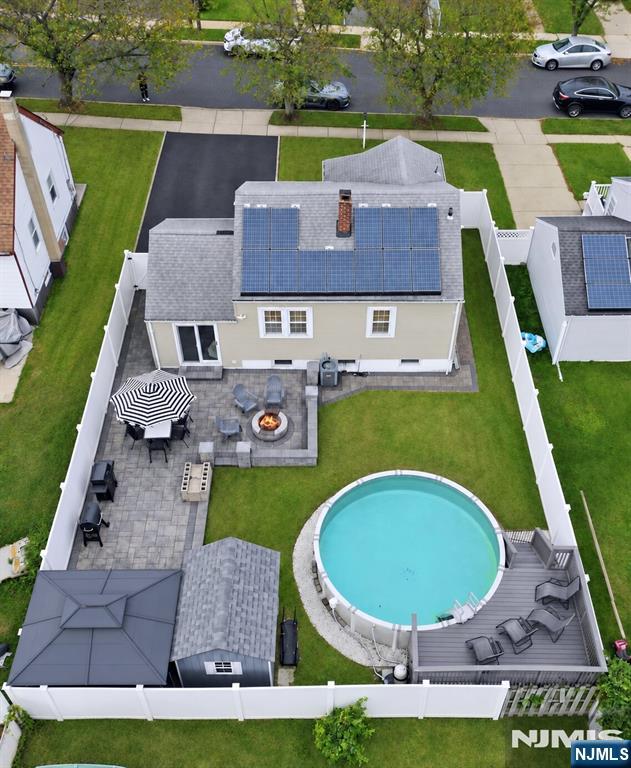 main property photo 15