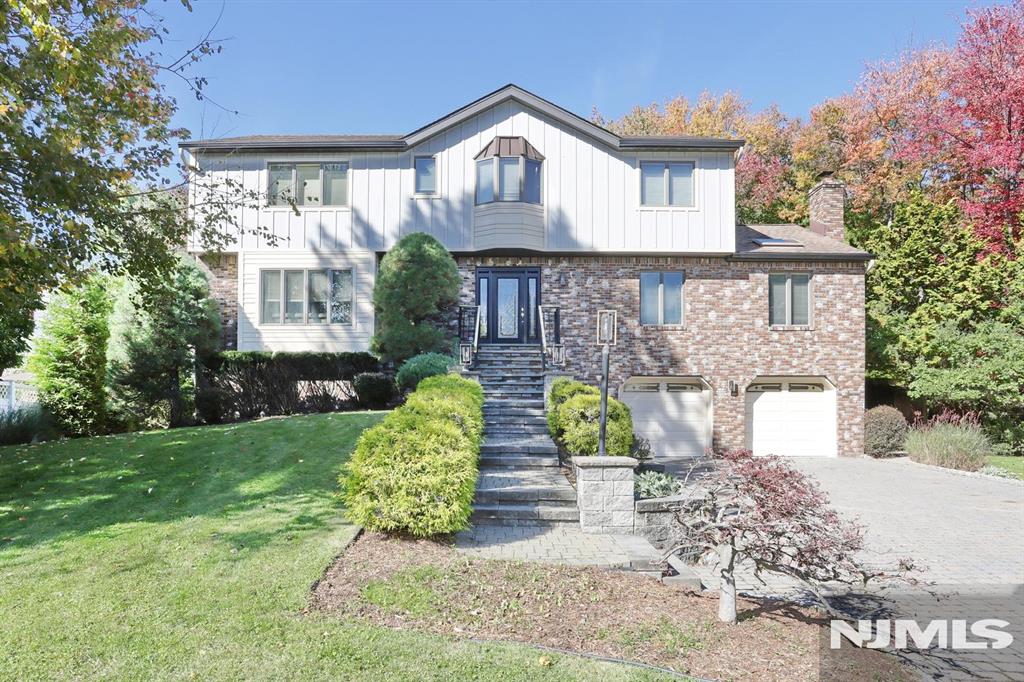main property photo 0