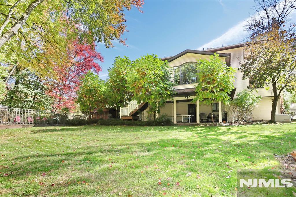 main property photo 46