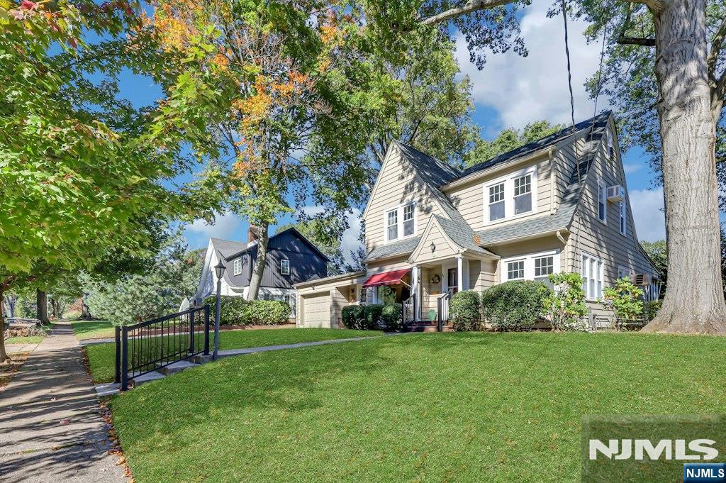 main property photo 0