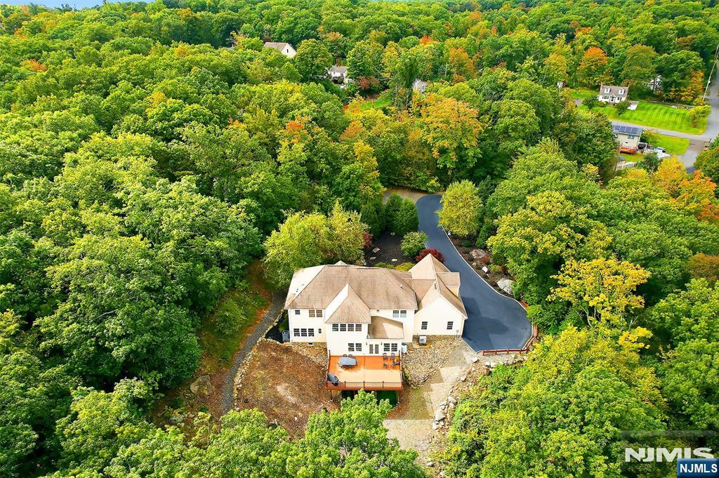 main property photo 47