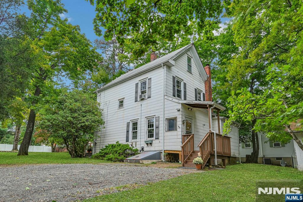 main property photo 26