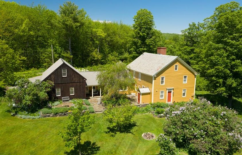 388 Huckle Hill Rd, Bernardston, MA 01337