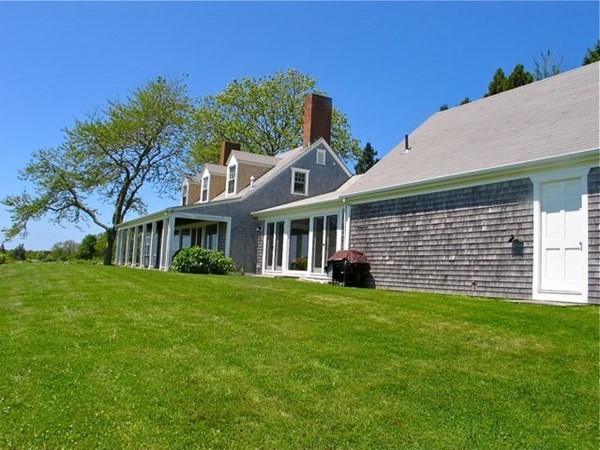 main property photo 28