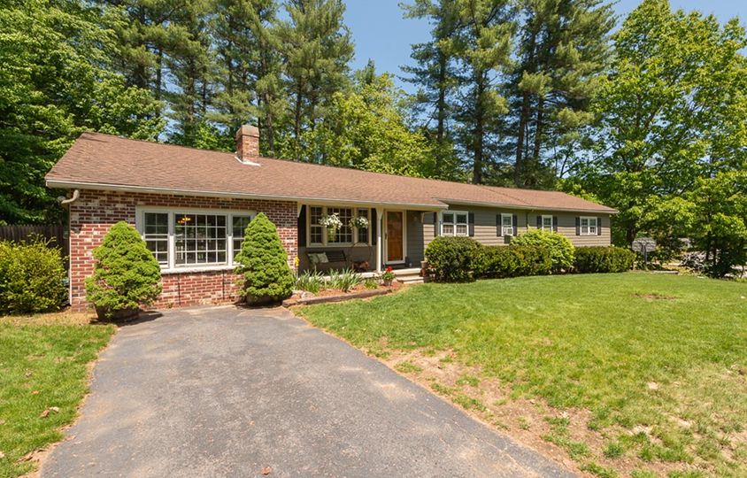 19 Balsam Dr, Townsend, MA 01469