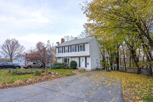 30 Hulbert Rd, Worcester, MA 01603
