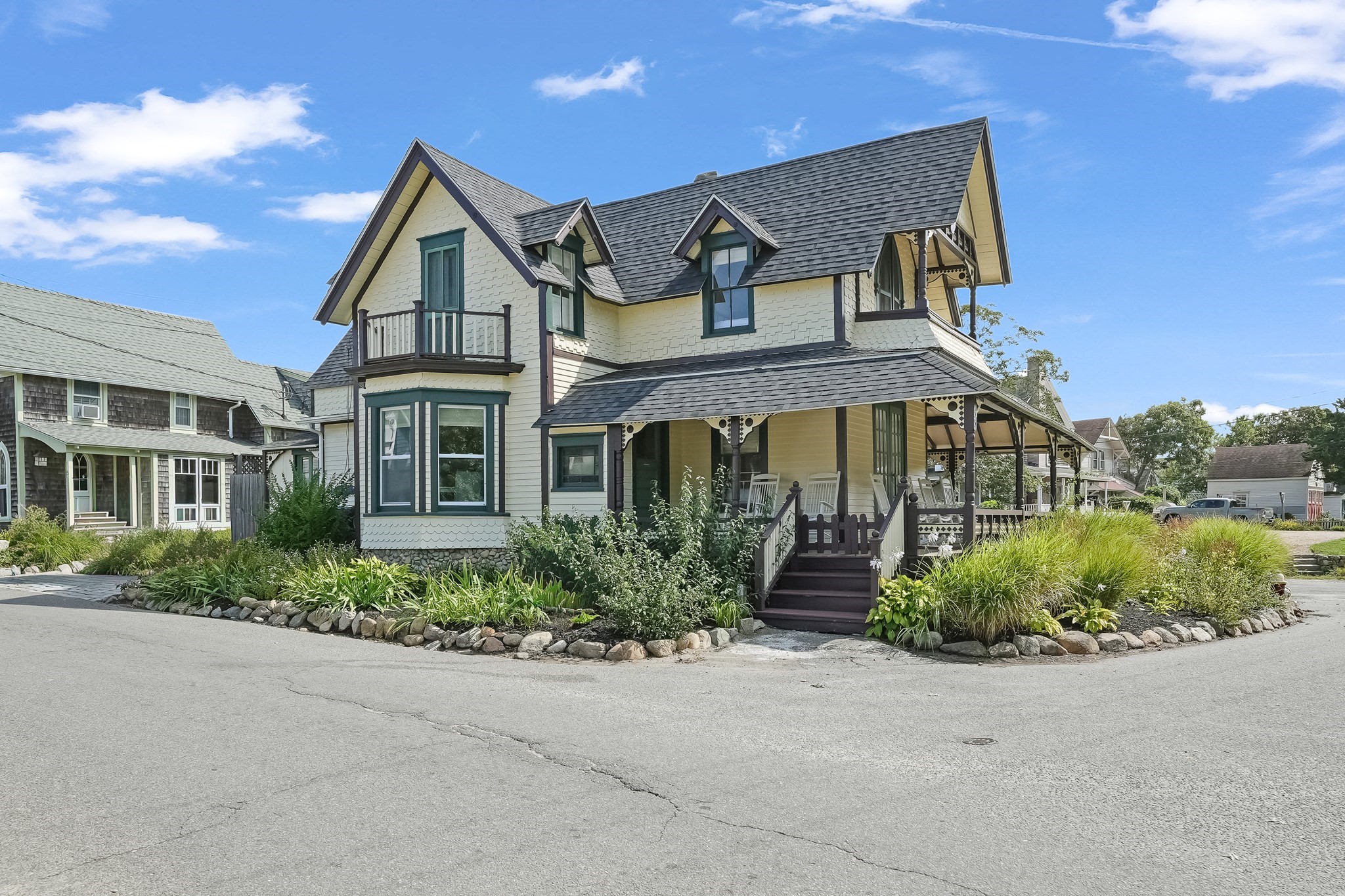 main property photo 19