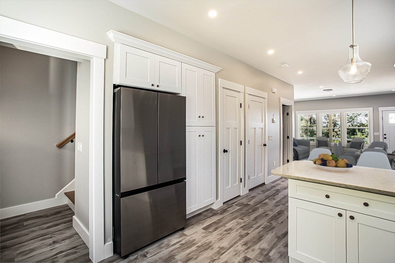 main property photo 12