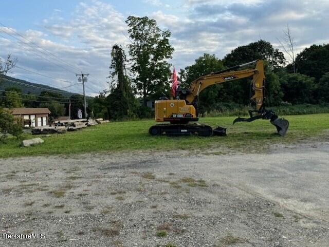 main property photo 14