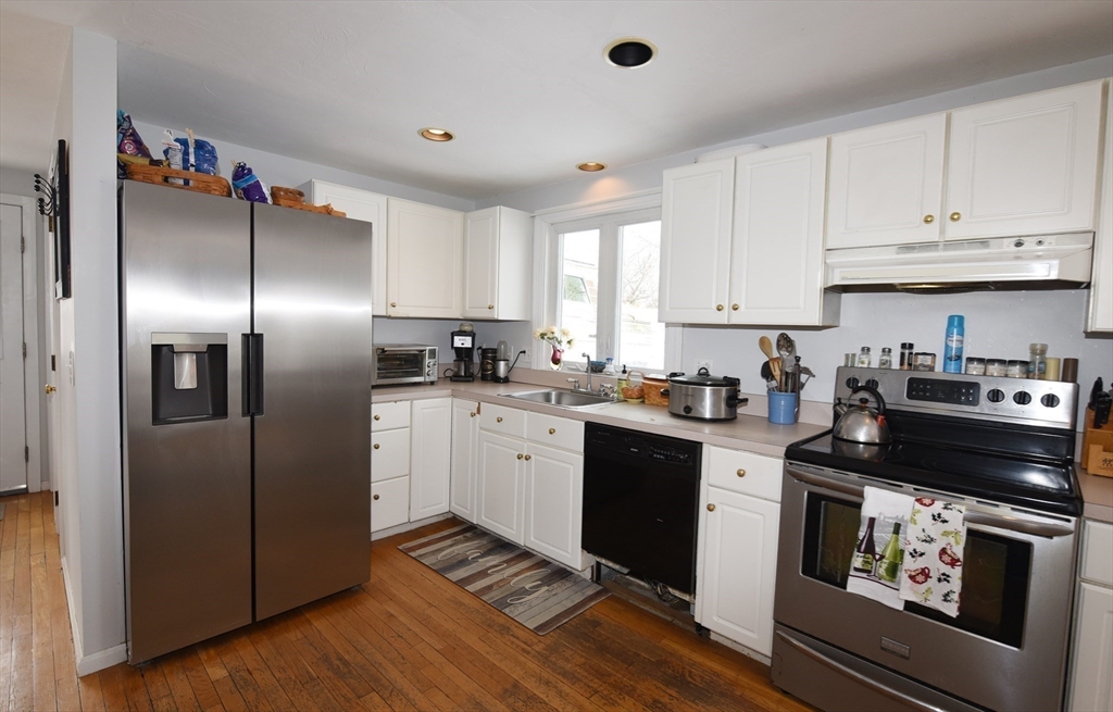 property viewer photo 7