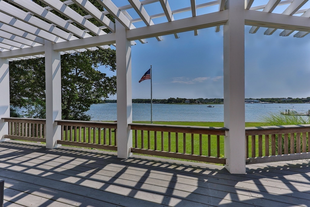 main property photo 37