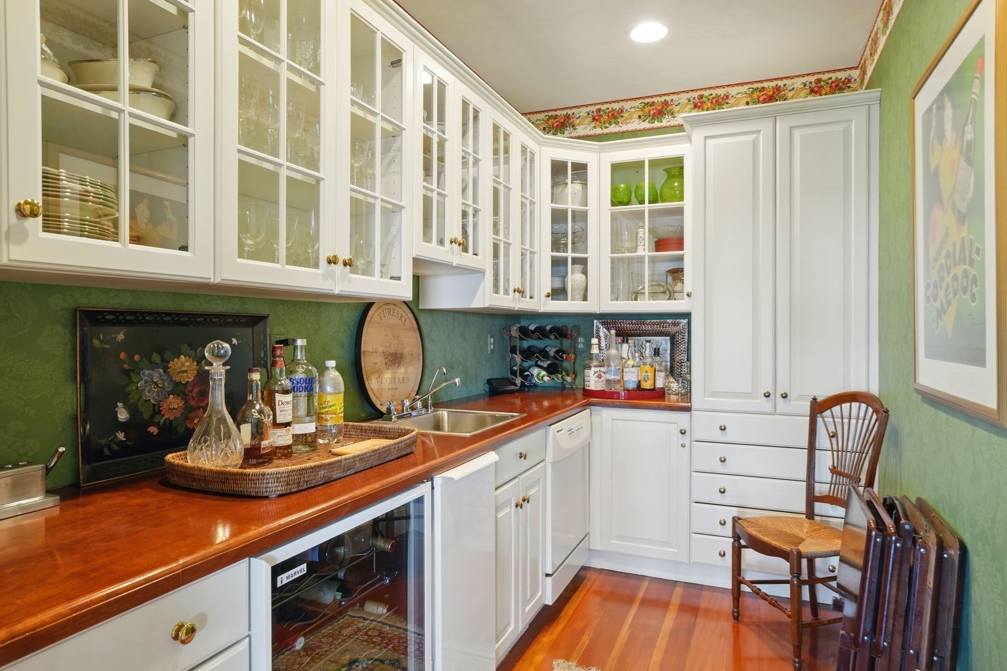 main property photo 16