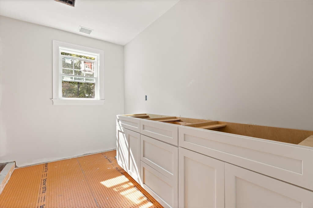 property viewer photo 20