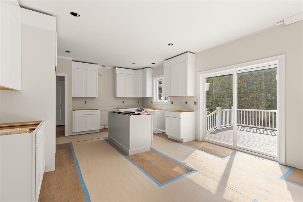 property viewer photo 3