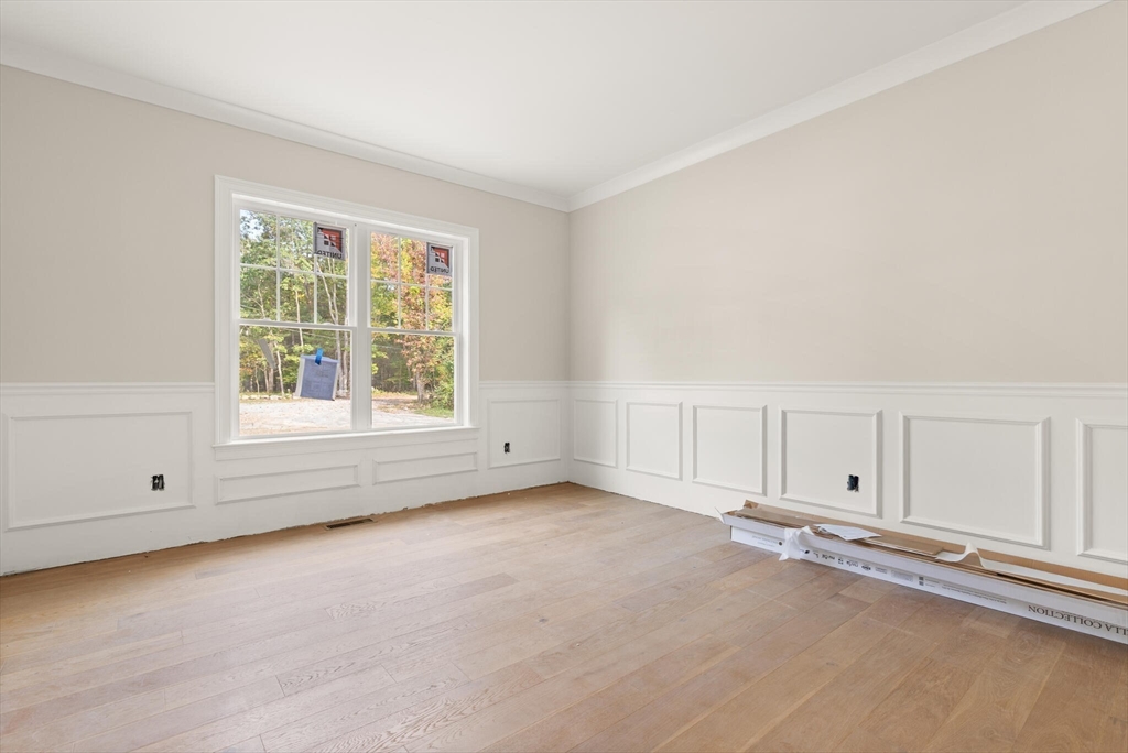 property viewer photo 9