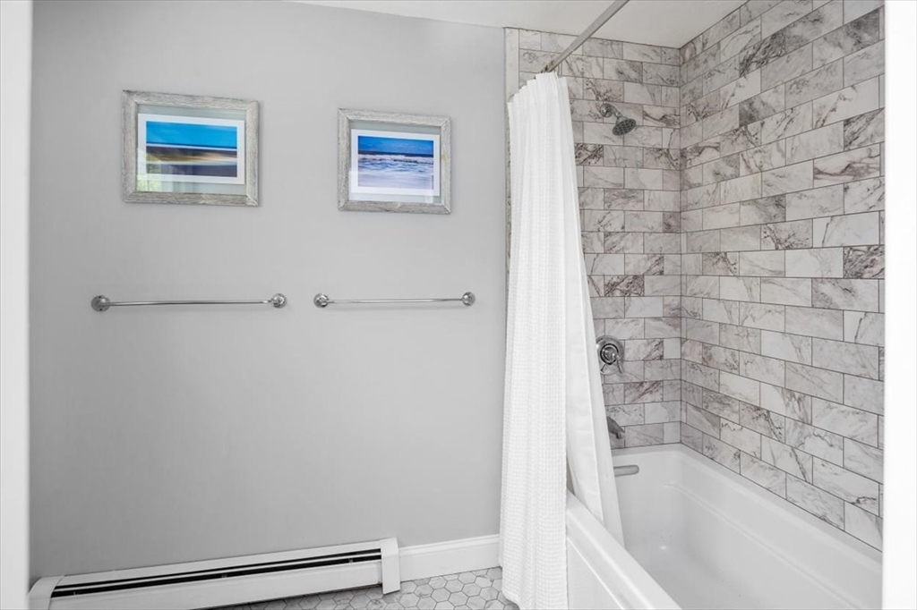 property viewer photo 25
