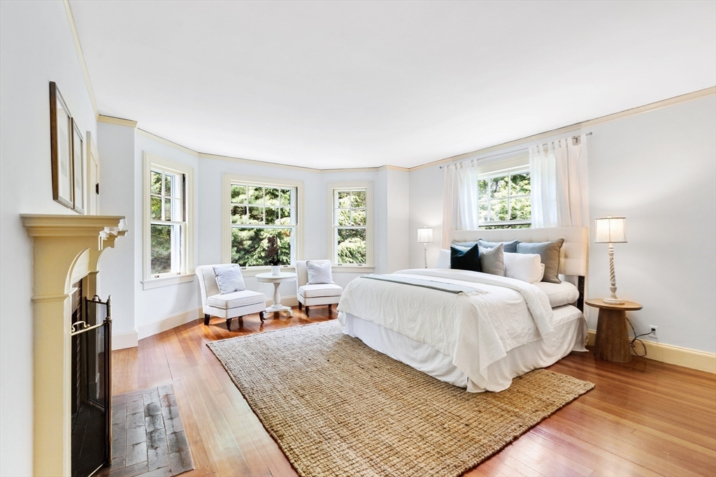 main property photo 18