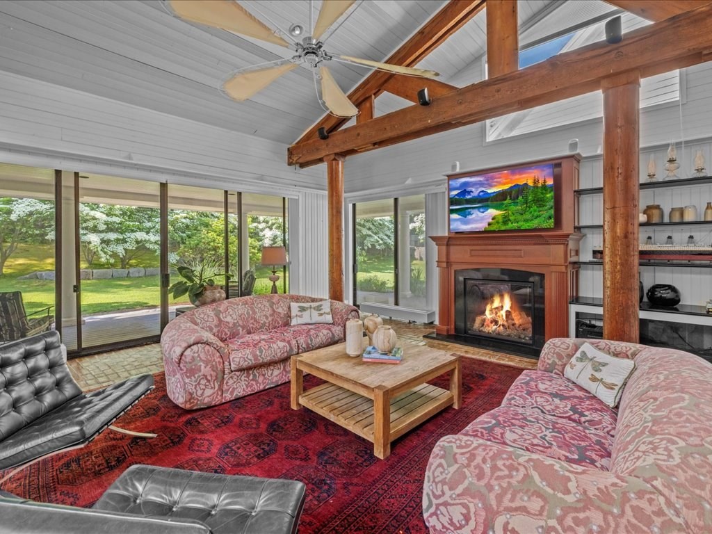 property viewer photo 10