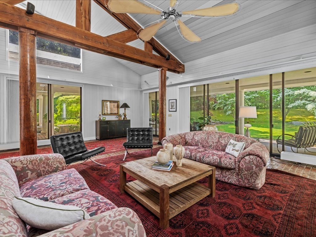 property viewer photo 11