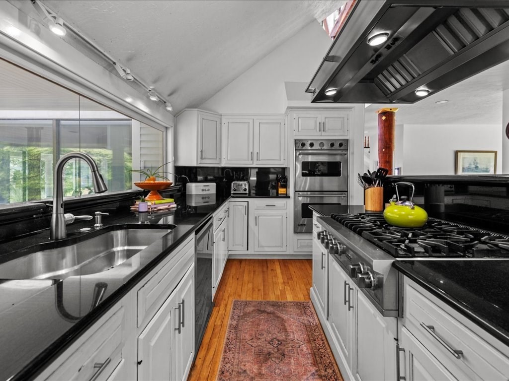 property viewer photo 15