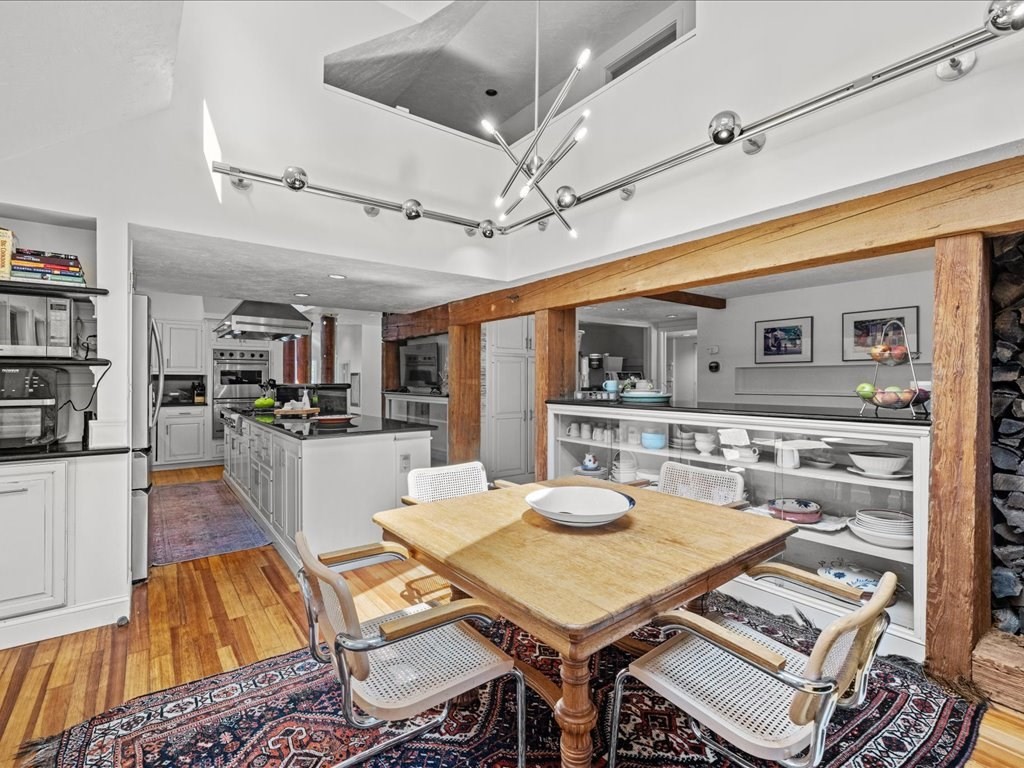 property viewer photo 17
