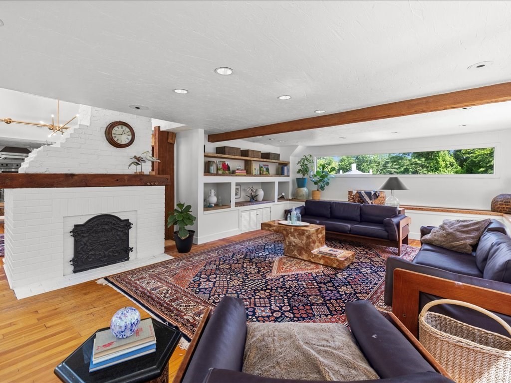 property viewer photo 19