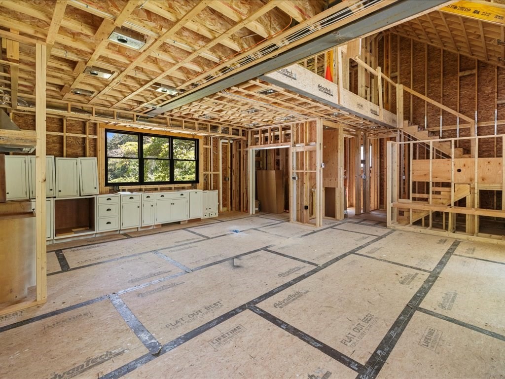 property viewer photo 32