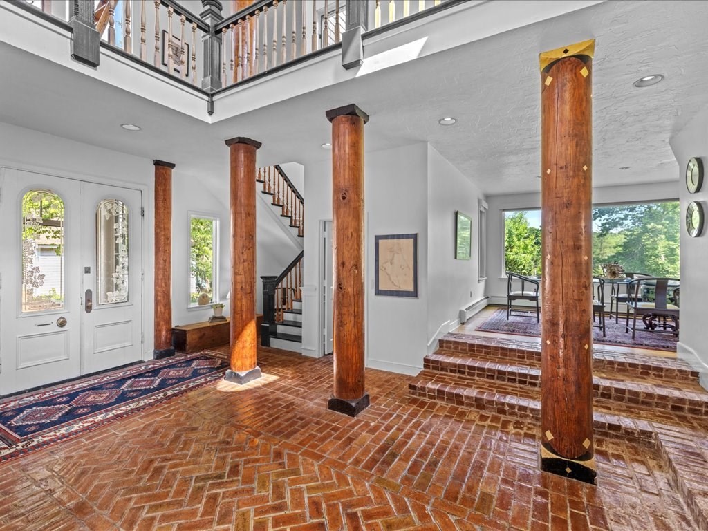 property viewer photo 6