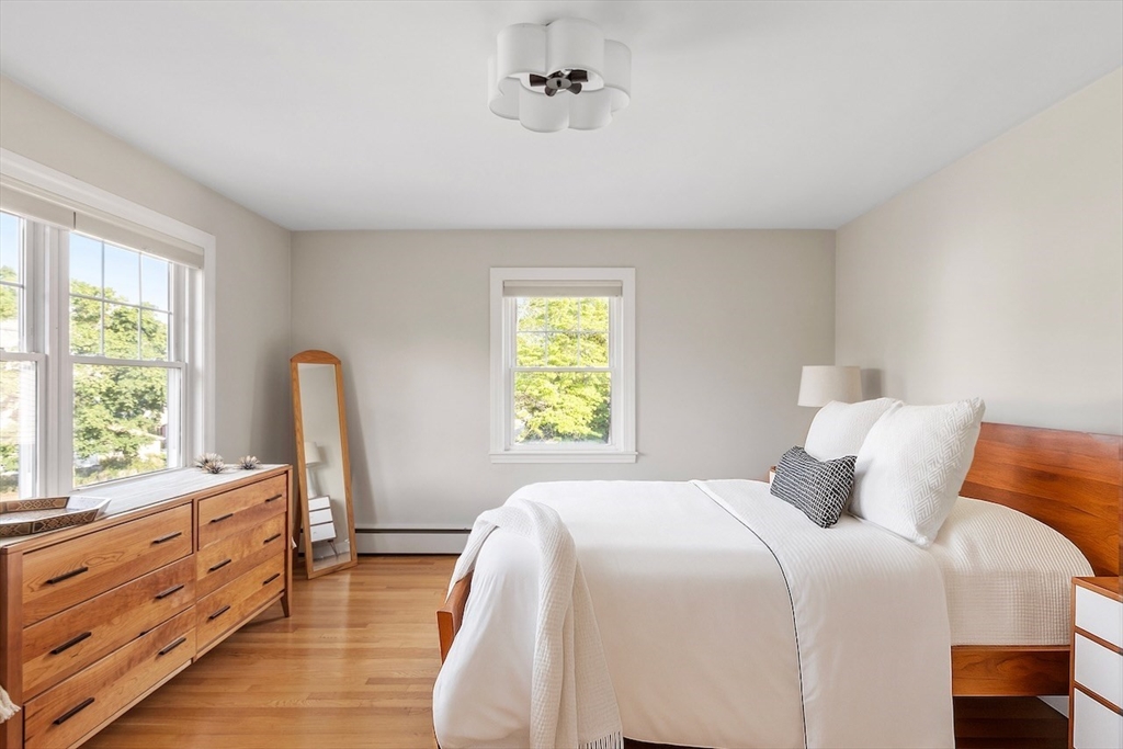 property viewer photo 9