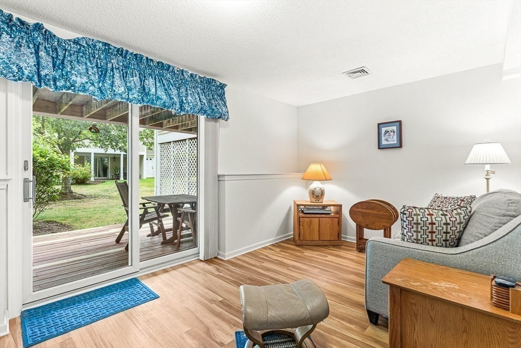 property viewer photo 11